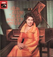 Valda Aveling Plays Scarlatti Sonatas