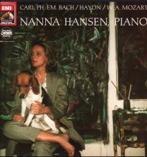 Nanna Hansen, Piano