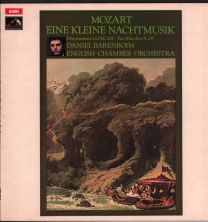 Mozart - Eine Kleine Nachtmusik / Divertimento In D, K.205 / Two Marches, K.335