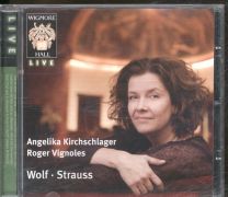 Wolf ∙ Strauss