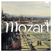 Mozart: Piano Concertos K413, 414, 415